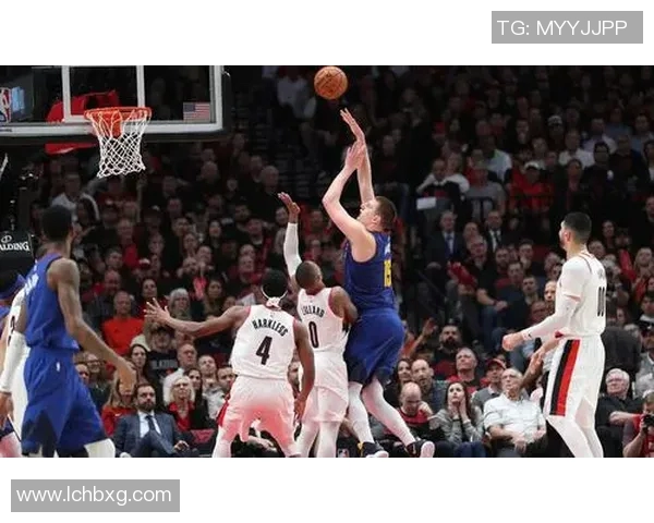 韦德与威斯布鲁克的传奇对决：篮球场上的风云对抗与荣耀传承